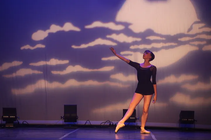 Académie de danse classique paris 18ème — danse-studio à Paris — 5