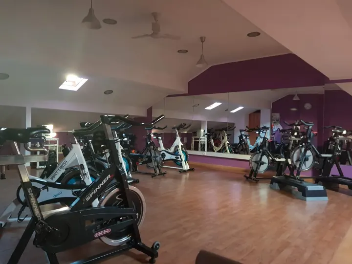 Silvergym — ginásio-studio em Bairro dos Quatro, Famões — 3