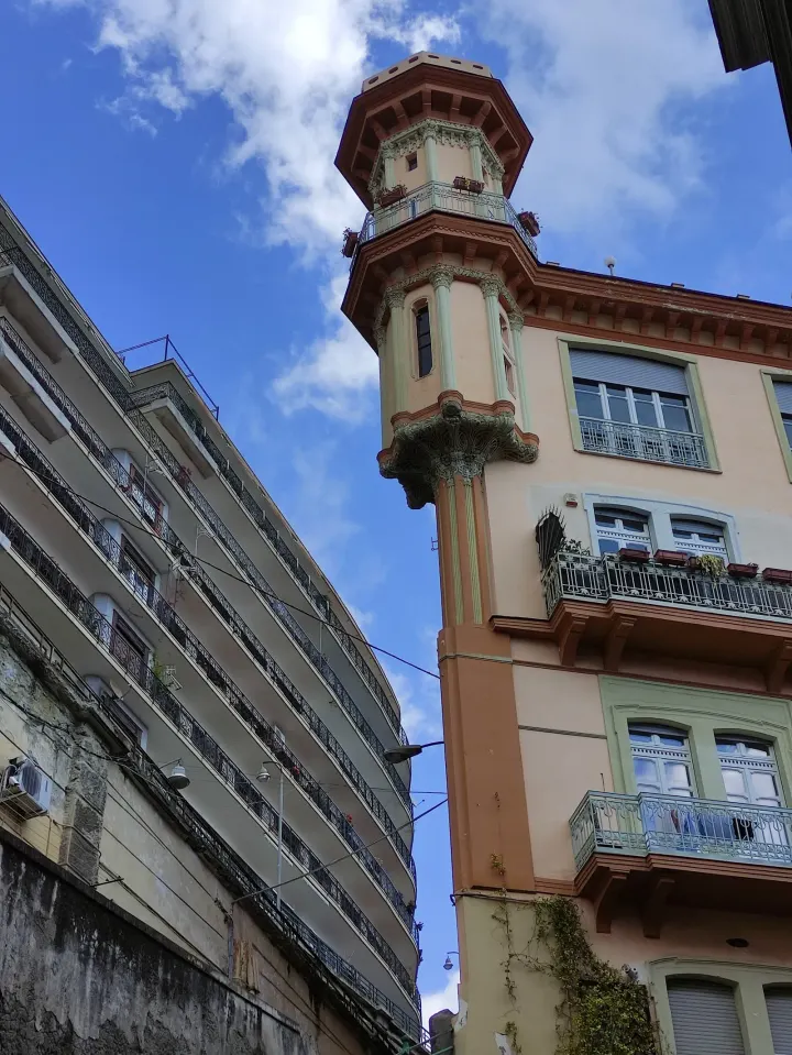 Up Level  Mille — Sala pesi a San Ferdinando, Napoli