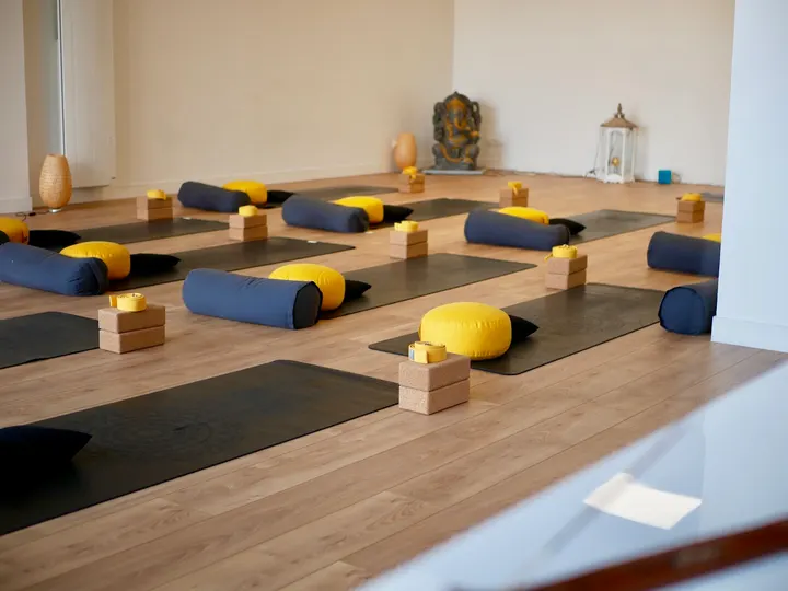 Ekho Sphère Rue des Chabassières — Yoga à Clos du Moins Roux, Orléans