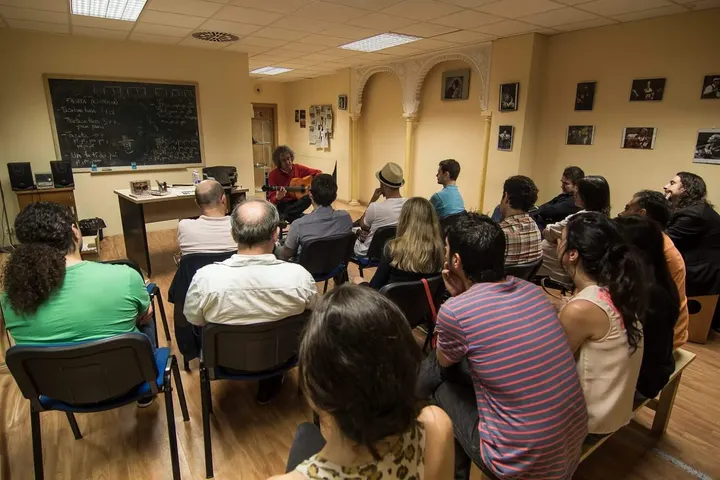 Escuela de Flamenco Los Cabales — baile-studio en Romareda, Zaragoza — 3