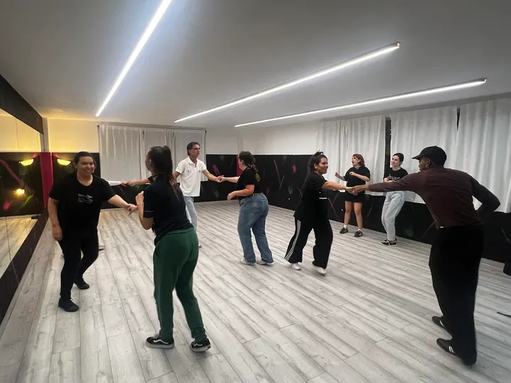 Swing On School — baile-studio en O Berbés, Vigo — 3