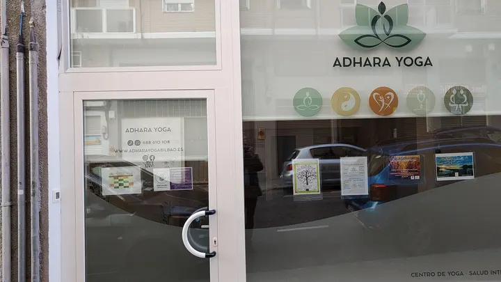 Adhara Yoga Bilbao, Salud Integral — yoga-studio en Santutxu, Bilbao — 3
