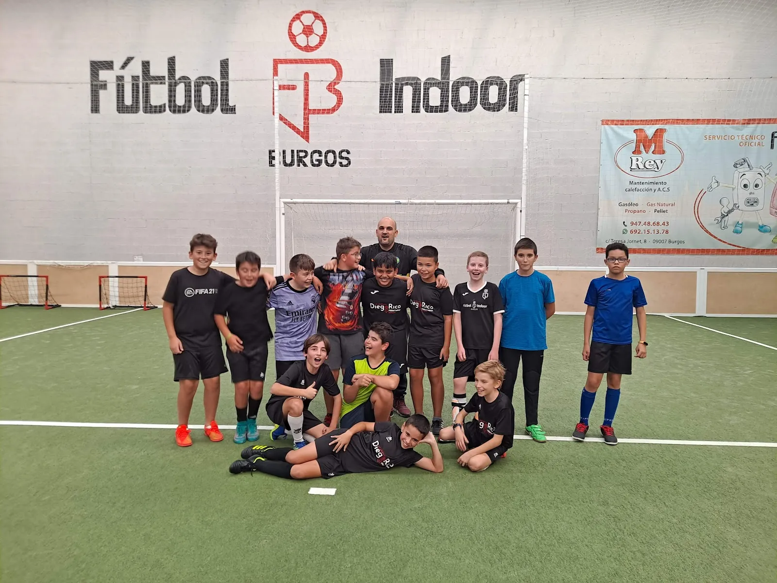 Fútbol Indoor Burgos — estudio de fitness-studio en Burgos — 3
