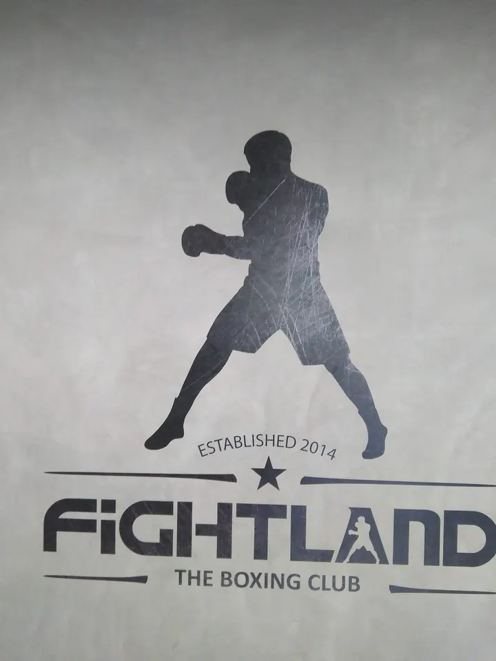 Fightland Sevilla — boxeo-studio en Huerta de la Salud, Sevilla — 2