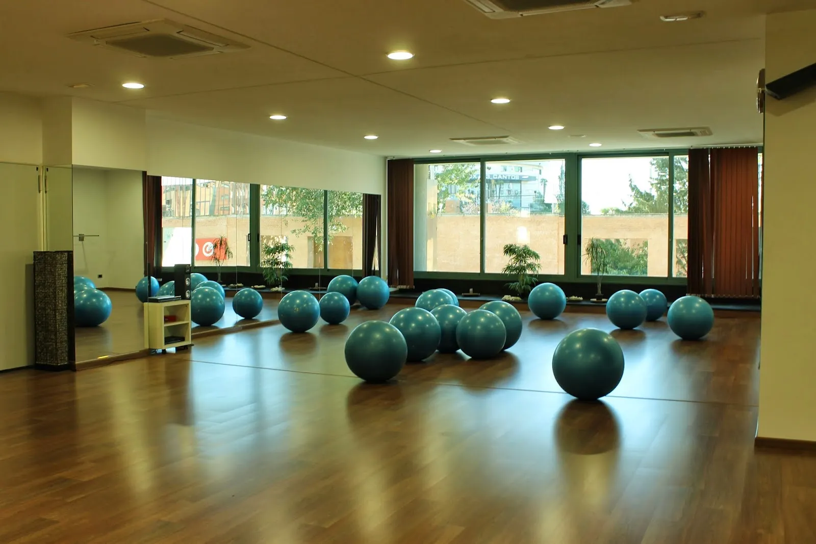 Joyfit Gimnasio Tres Cantos — estudio de fitness-studio en Tres Cantos — 3