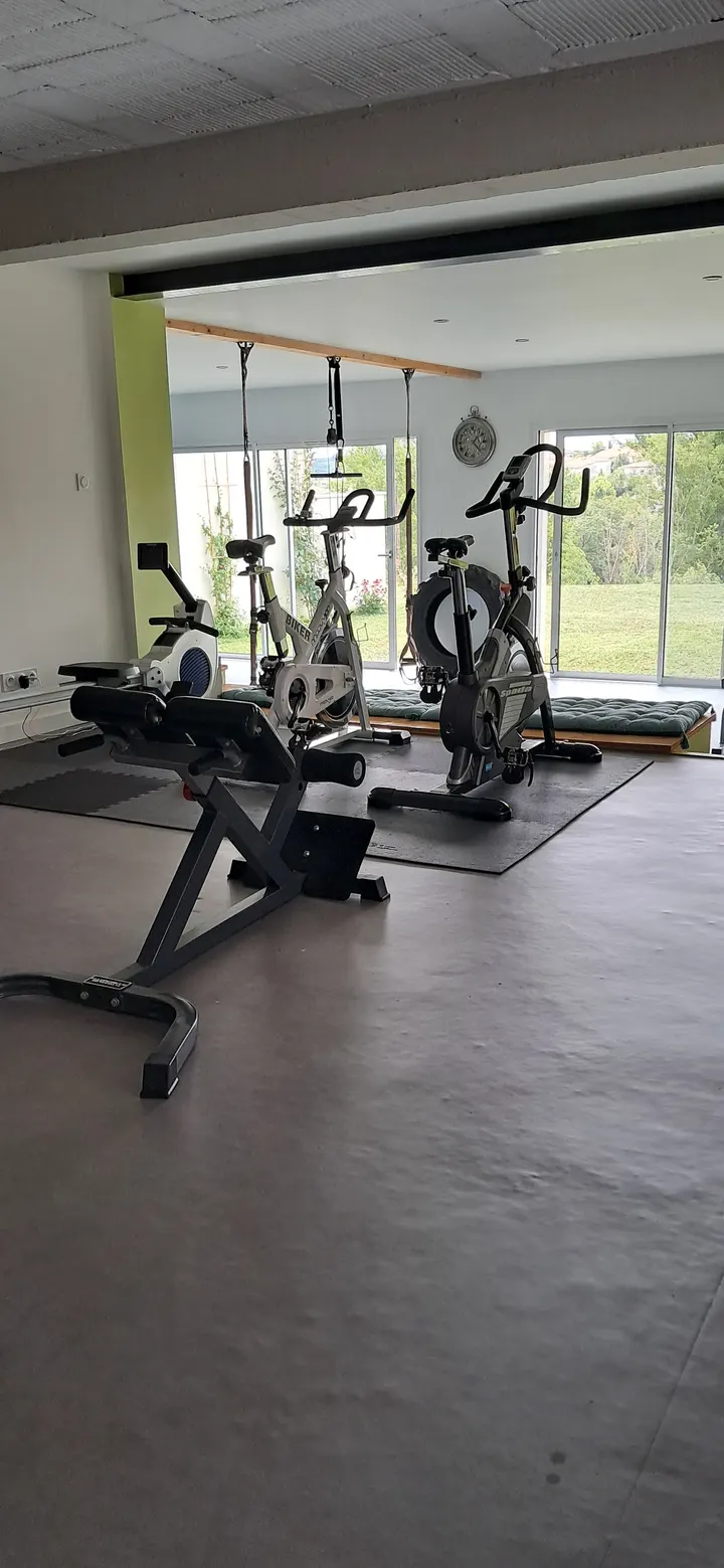Esprit Training — Salle de fitness à Clarac, Auch