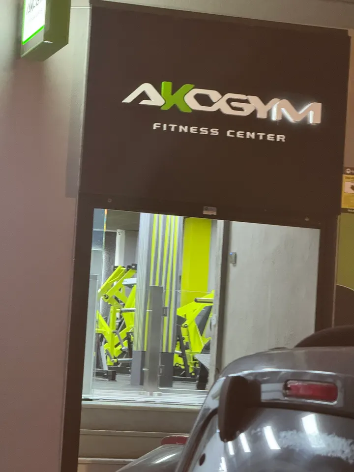 AKOGYM FITNESS CENTER — estudio de fitness-studio en Huelva — 2