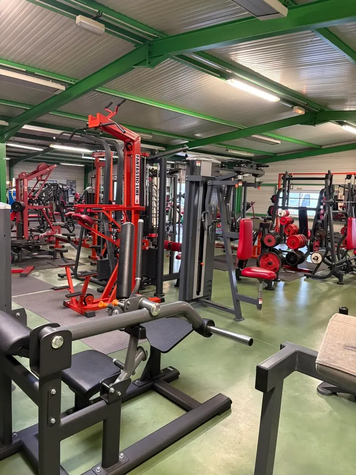 Olympic Form — salle de fitness-studio à Verdier, Peschadoires — 3