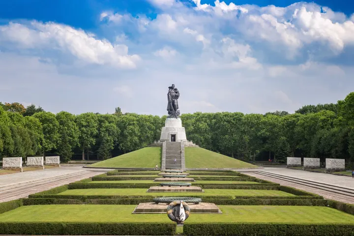 LaufMamaLauf Berlin - Treptower Park — Fitnessstudio in Alt-Treptow, Berlin