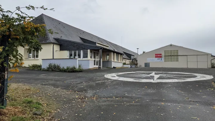 Ecole Des Arts Du Cirque — arts aériens-studio à Plein Pont, Saint-Barthélemy-d'Anjou — 2