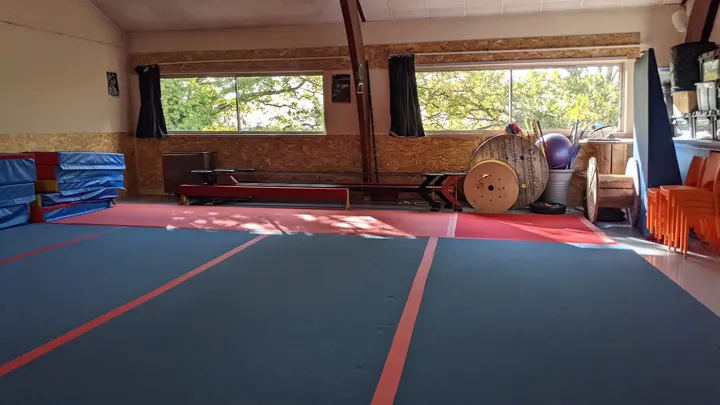 Ecole Des Arts Du Cirque — arts aériens-studio à Plein Pont, Saint-Barthélemy-d'Anjou — 3