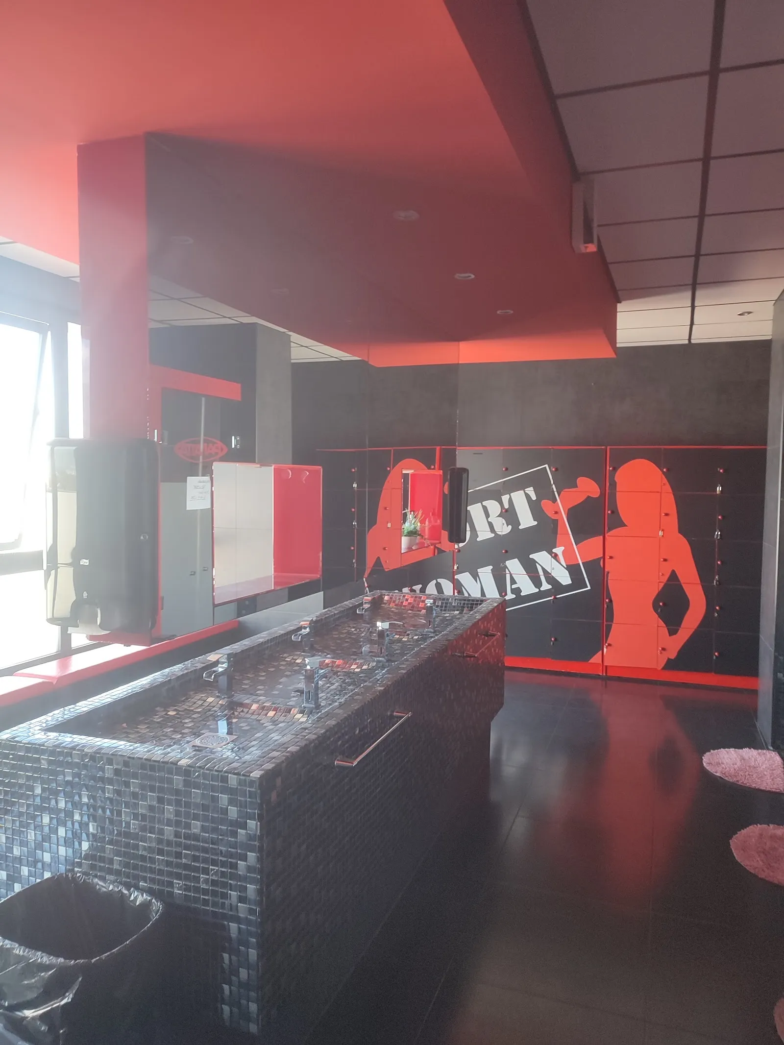 GYM RELIGION MARBELLA (gympanatta) — estudio de fitness-studio en Salto del Agua, Marbella — 2