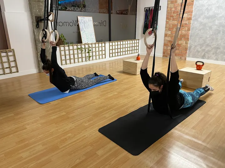 Dfinixi-On Woman — Entrenamiento personal en La Cueva, Fuenlabrada