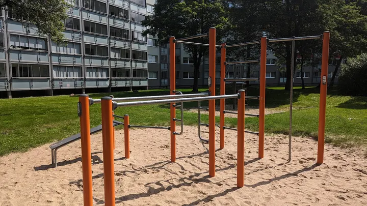 Calisthenics Park Kompan Outdoor Fitness Park — Fitnessstudio in Buntekuh, Lübeck