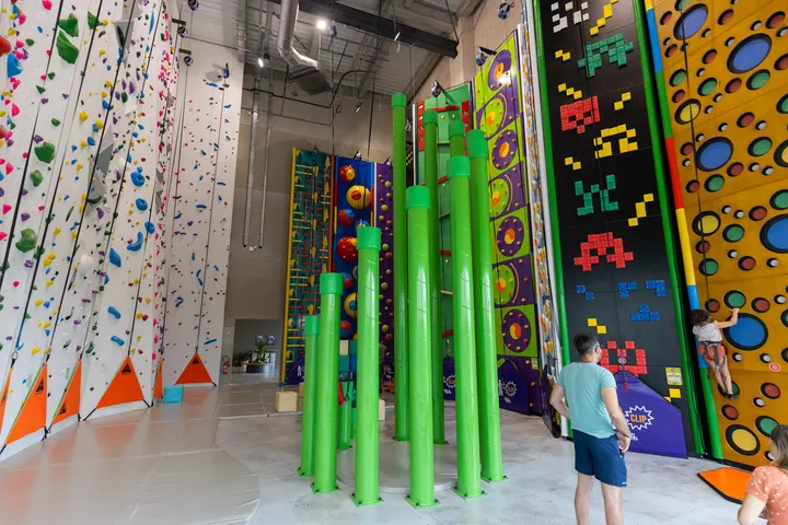 Climb Up Cergy — escalade-studio à La Plaine, Cergy — 3