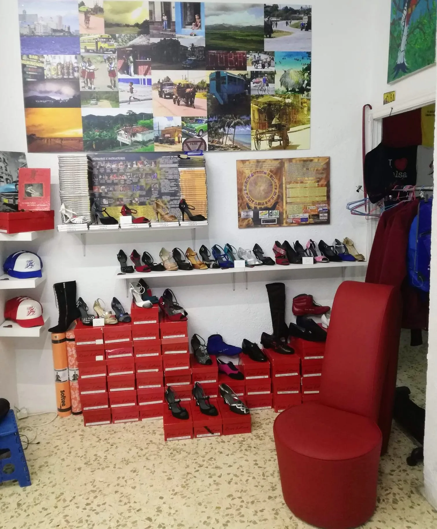 Al Compás de los Cueros — baile-studio en Jaén — 3