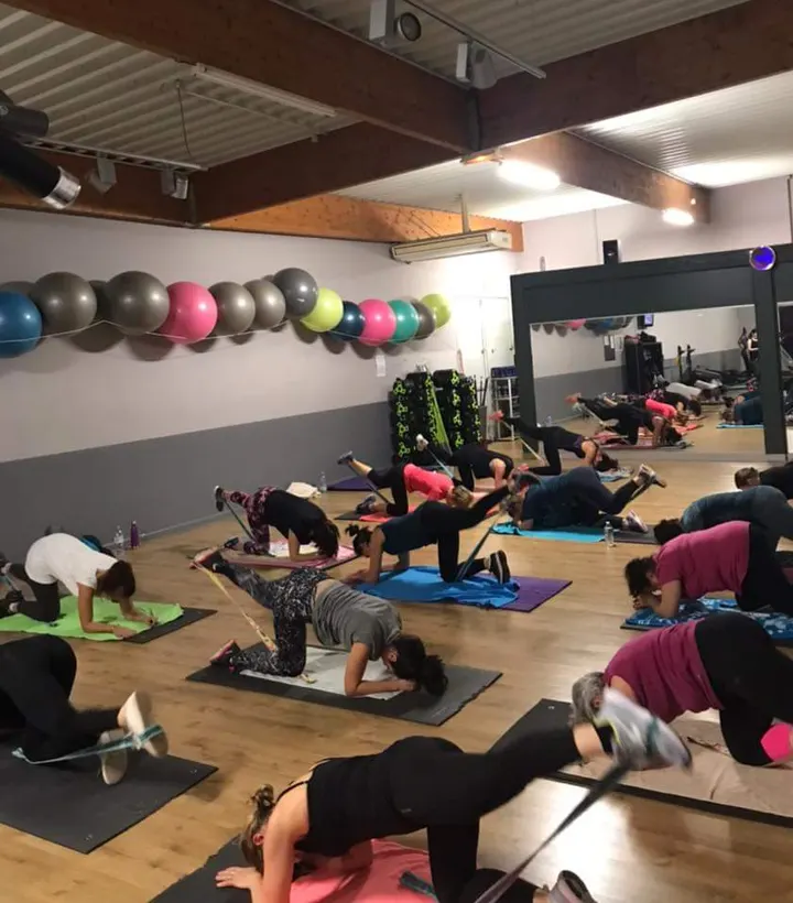 100% Féminin Chateaurenard — Salle de fitness à Châteaurenard