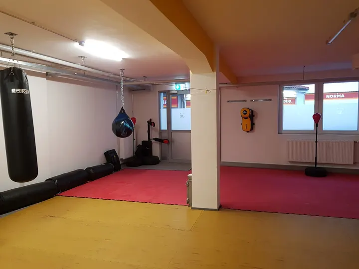 GYMLAB — fitnessstudio in Ostheim, Stuttgart — 2