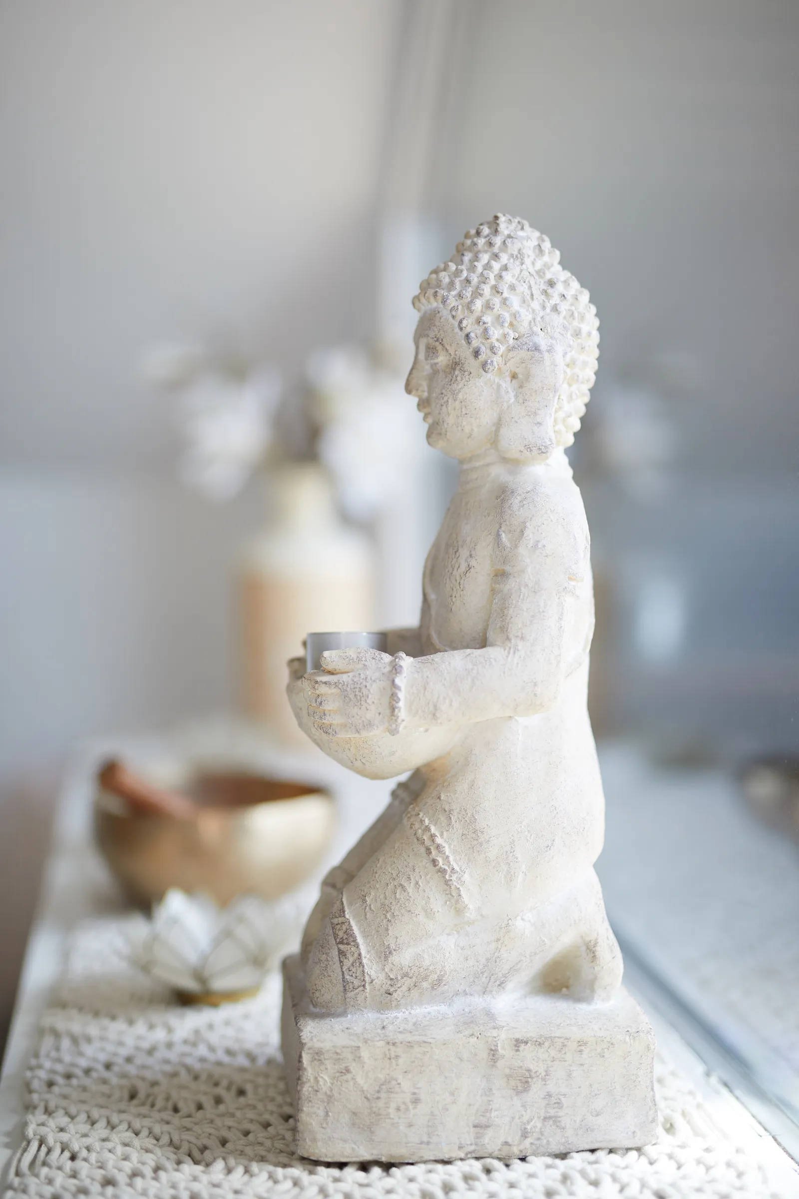 Isiyoga, Isgard Petzhold — yoga-studio in Jenfeld, Hamburg — 2