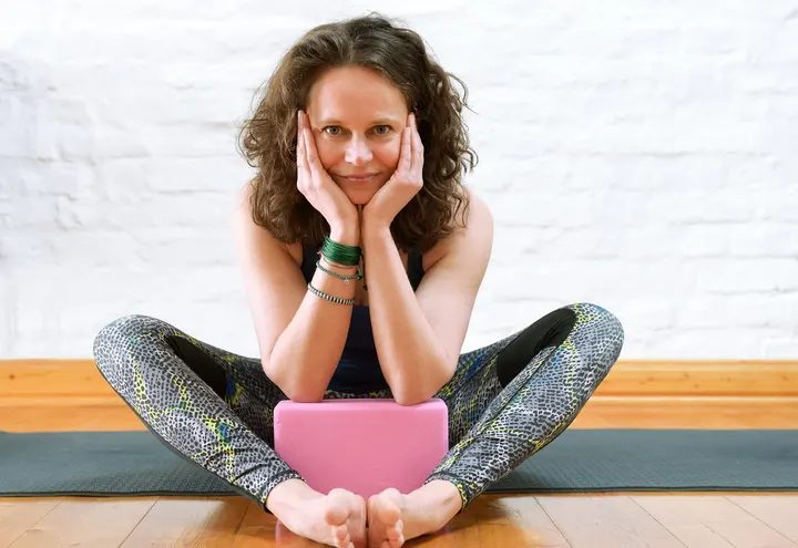 Stefanie Wallace Unterbilk — yoga-studio in Unterbilk, Düsseldorf — 2