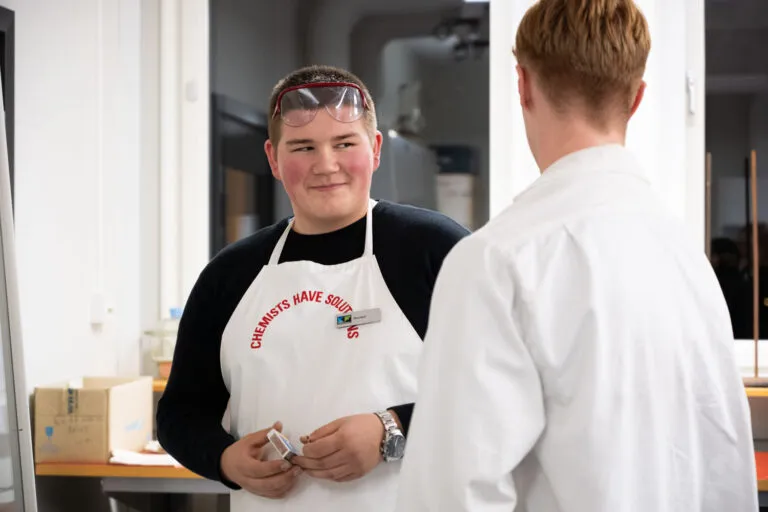 Nils Ericson Gymnasium School — träningsstudio-studio i Trollhättan — bild 5
