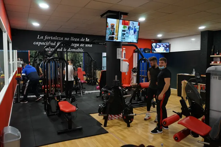 Gimnasio Sonfit — estudio de fitness-studio en A Pobra de San Xiao — 2