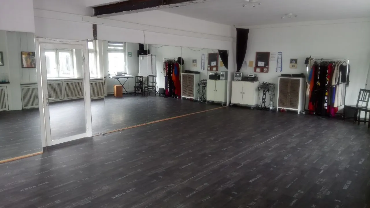 Flamenco Tanzschule Iris Caracol — tanz-studio in Hamburg — 3