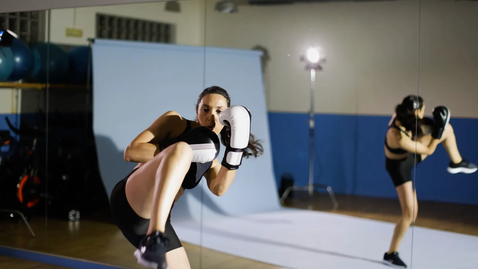Step Gimnasio Femenino — estudio de fitness-studio i Ribadeo — 3