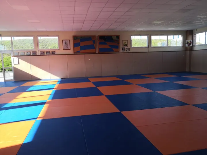 Aikido Club Breteuil — arts martiaux-studio à Breteuil — 2