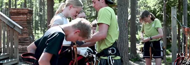 Zip Adventure Park Umeå — climbing-studio i Nydala fritidsområde, Umeå