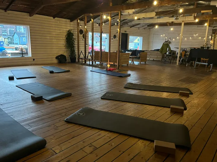 Pilates för livsbalans — pilates-studio i Limhamn, Malmö — 2