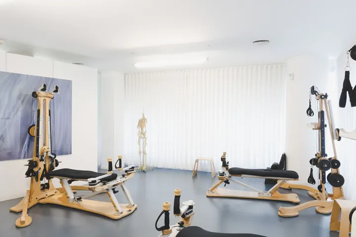Instituto do Lago - Estúdio GYROTONIC e GYROKINESIS — Pilates em Ramalde, Porto