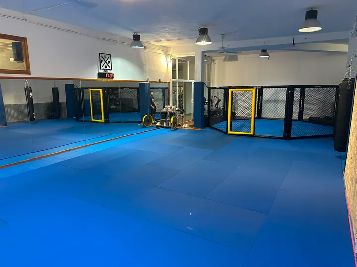 CL Fight Team Quartu Sant'Elena — arti marziali-studio a Quartu Sant'Elena — 4
