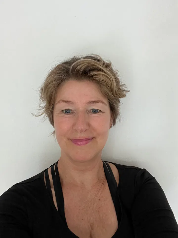 Andrea Evelyn Degenhard Lebenslicht — Yoga in Wellingsbüttel, Hamburg