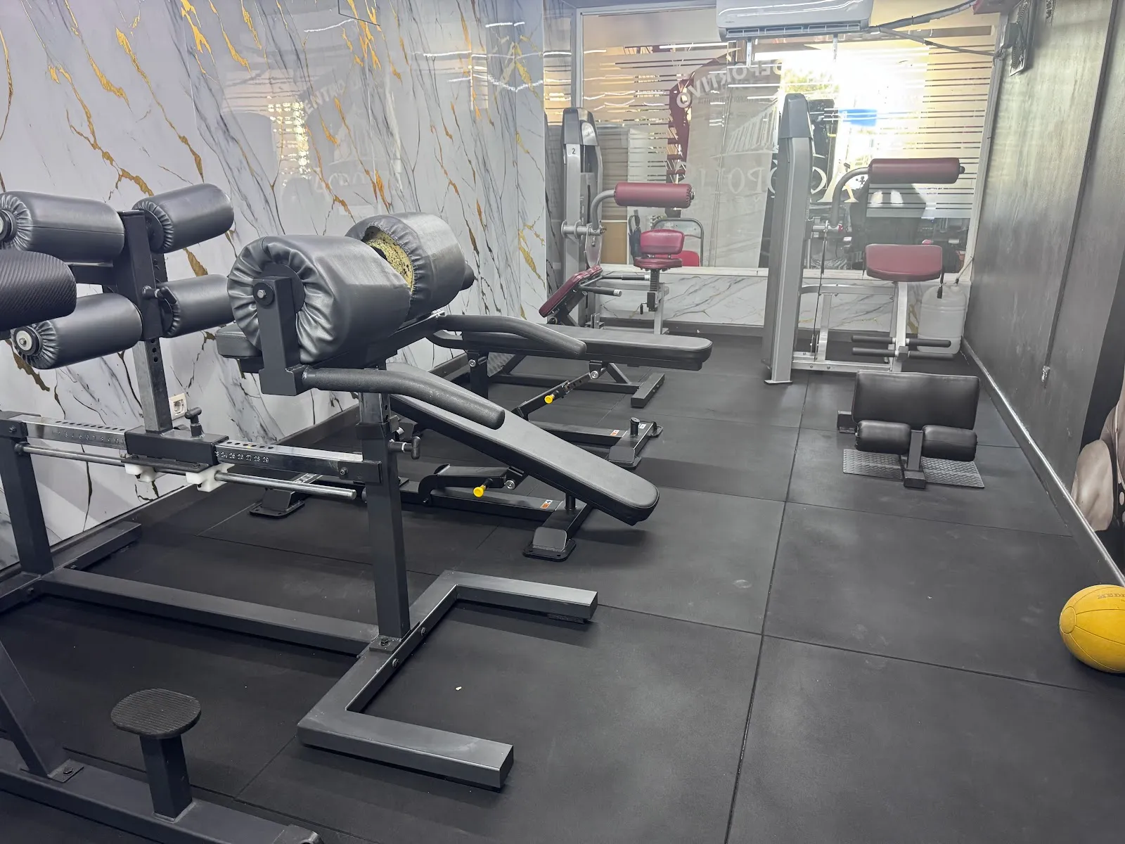 Centro deportivo Acrópolis — boxeo-studio en San Roque, Badajoz — 2