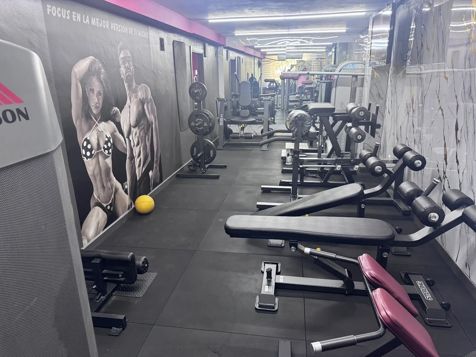 Centro deportivo Acrópolis — boxeo-studio en Badajoz — 3
