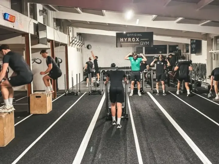 INFITNITY CLUB — Sportschool in Hasseler Es, Hengelo