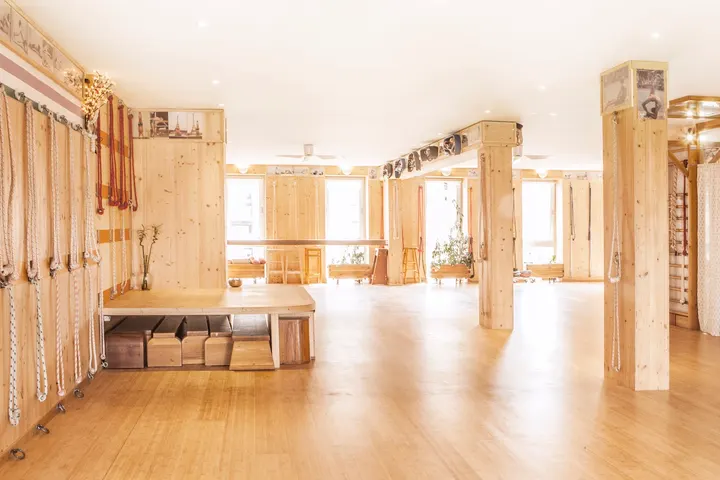 Centre de Yoga Iyengar de Marseille — Yoga à 4e Arrondissement, Marseille