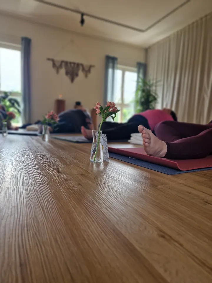 Sabina Ihrig I Yin Yoga & Retreats — yoga-studio in Frankfurt am Main — 3