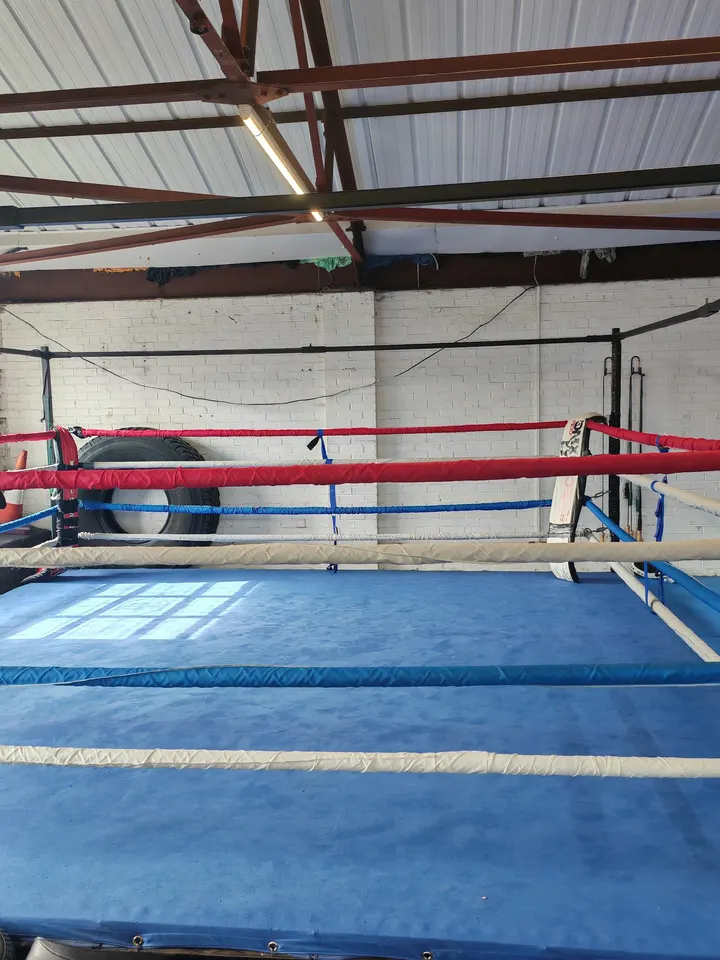 Sultan´s Gym — fitness studio in Savile Town, Dewsbury — 3