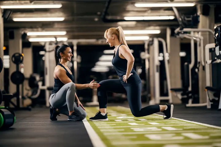 Holos Estudio Fitnees — entrenamiento personal-studio en Moreda, Gijón — 2