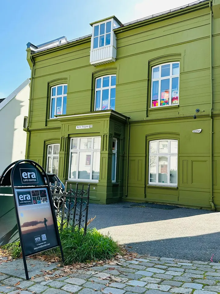 Yoga Med Olgamax Olga Maxymovych — yoga-studio i Bergen — 2