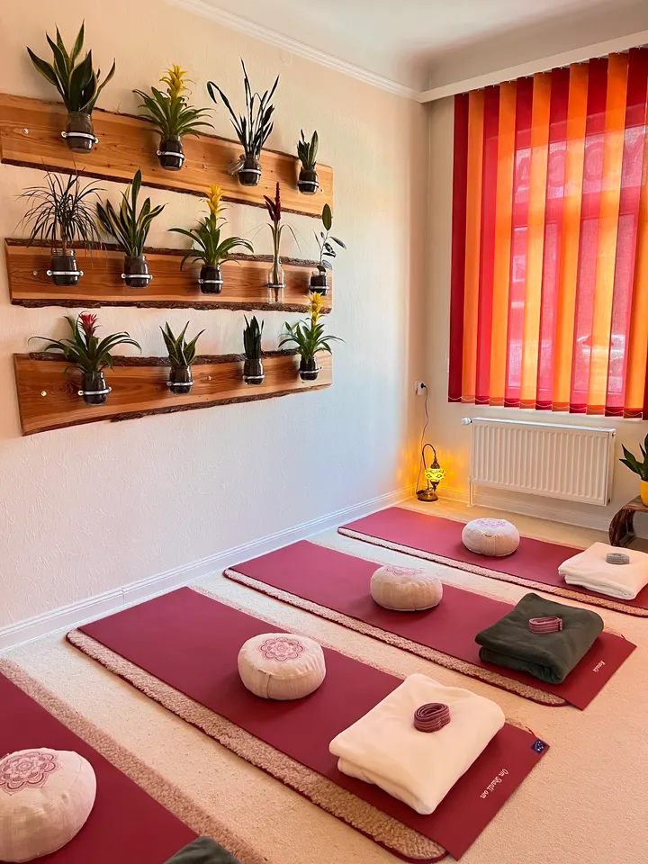 Yogastudio Ramapriya in Krefeld-Fischeln — yoga-studio in Fischeln, Krefeld — 2