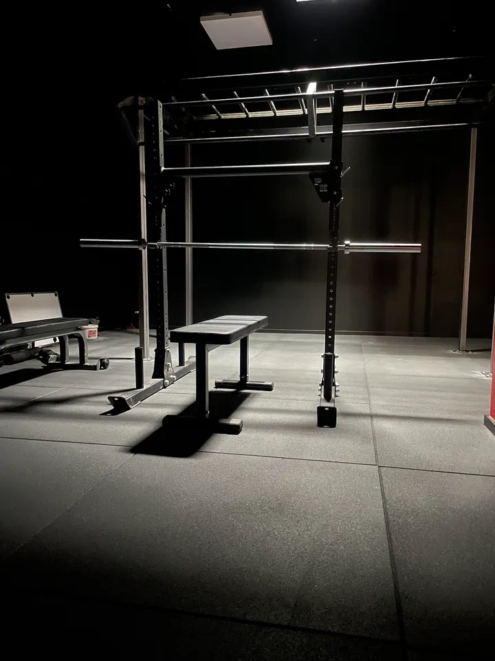 High Voltage Training BCN — entrenamiento funcional-studio en Sant Andreu, Barcelona — 2