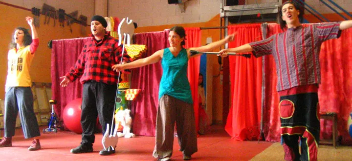 la maison du jongleur — arts aériens-studio à Saint-Cyr-sur-Loire — 4