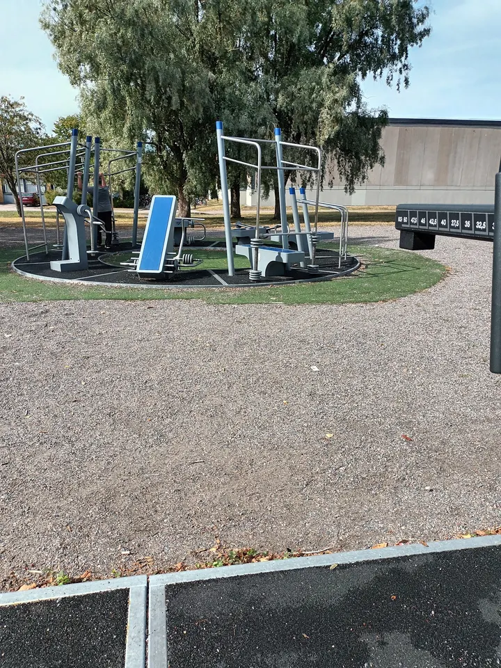 Outside gym — fitnessstudio – Vantaa — 3