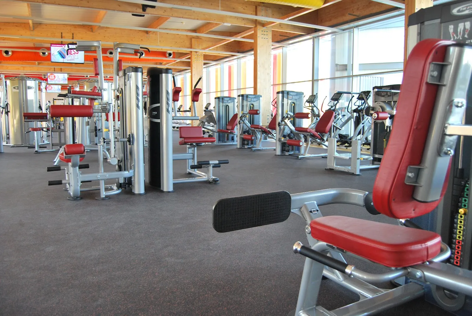 Complejo Deportivo Espartales — estudio de fitness-studio en Alcalá de Henares — 4