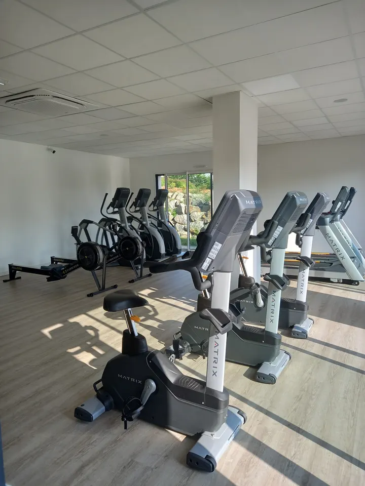 Fit Santé La Suze Sur Sarthe — salle de fitness-studio à Faubourg Saint-Michel, La Suze-sur-Sarthe — 2