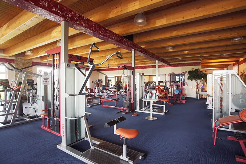 Deltha Fitness Club Ahnatal — träningsstudio i Ahnatal — 3